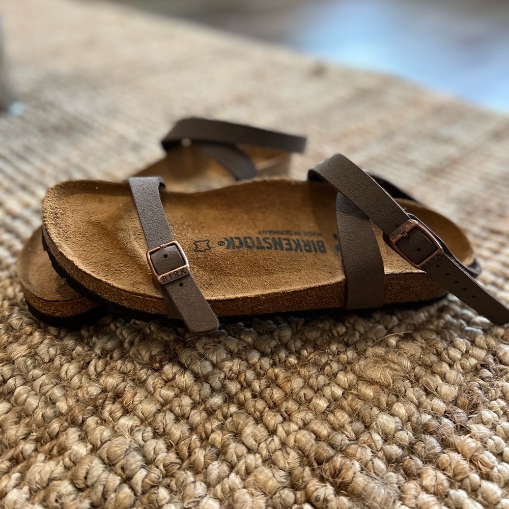NWOT Birkenstock Daloa Ankle Strap Sandal